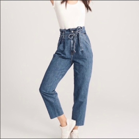 A&F Ultra High Rise Paper Bag Waist Mom Jean Size 25 - Picture 5 of 11